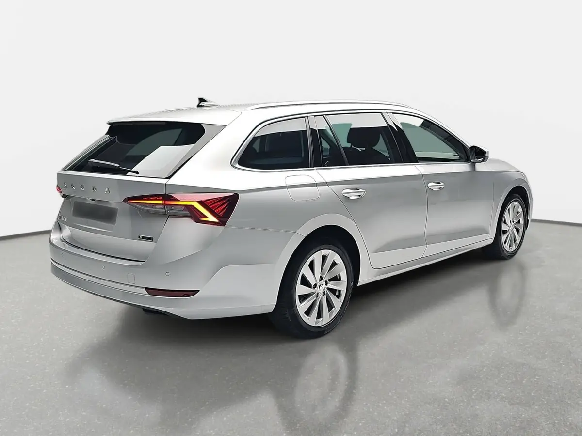 SKODA OCTAVIA COMBI 1.0 TSI DSG E-TEC AMBITION LED