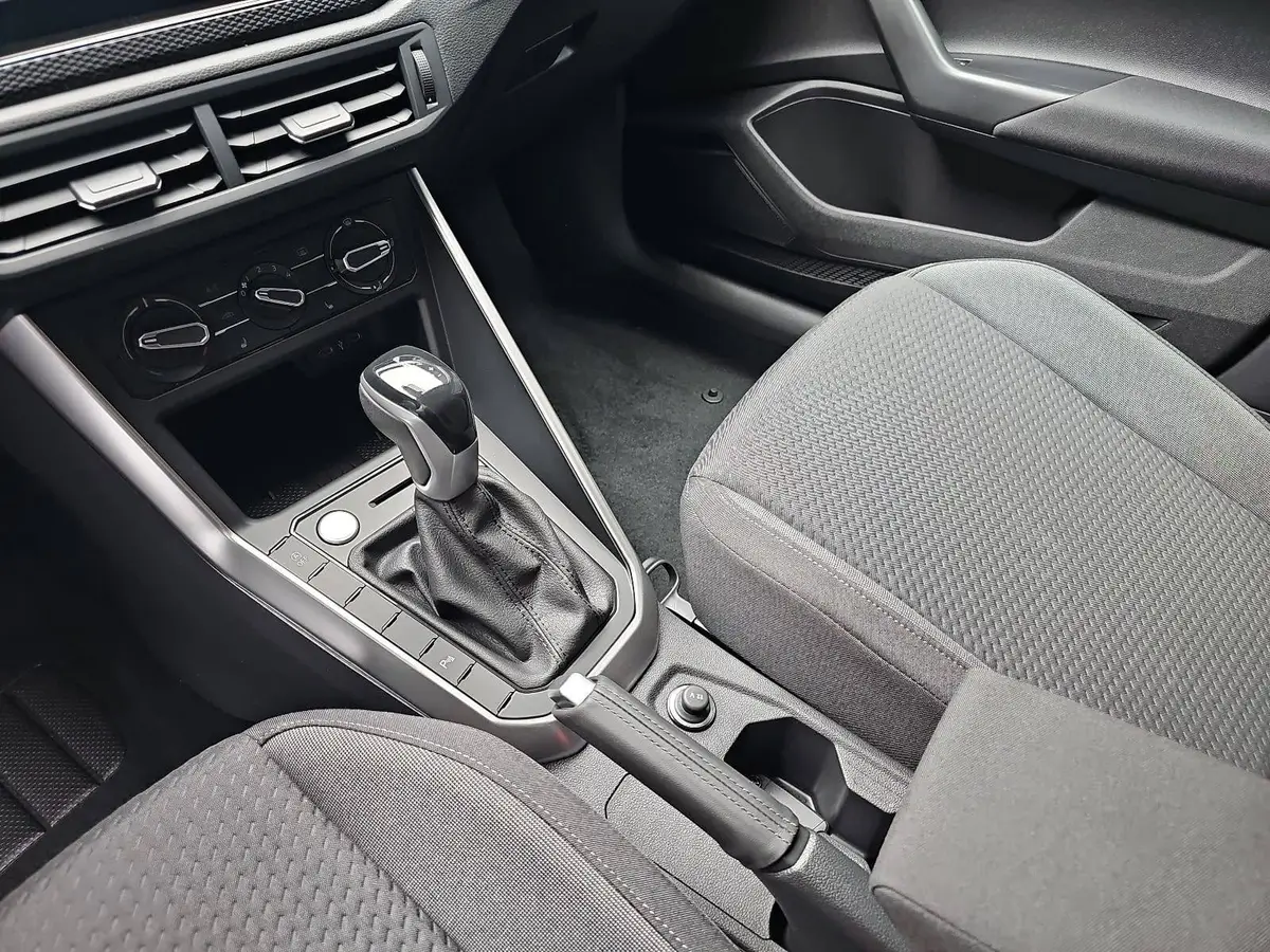VW TAIGO 1.0 TSI DSG LIFE LED APP-CONNECT LM17