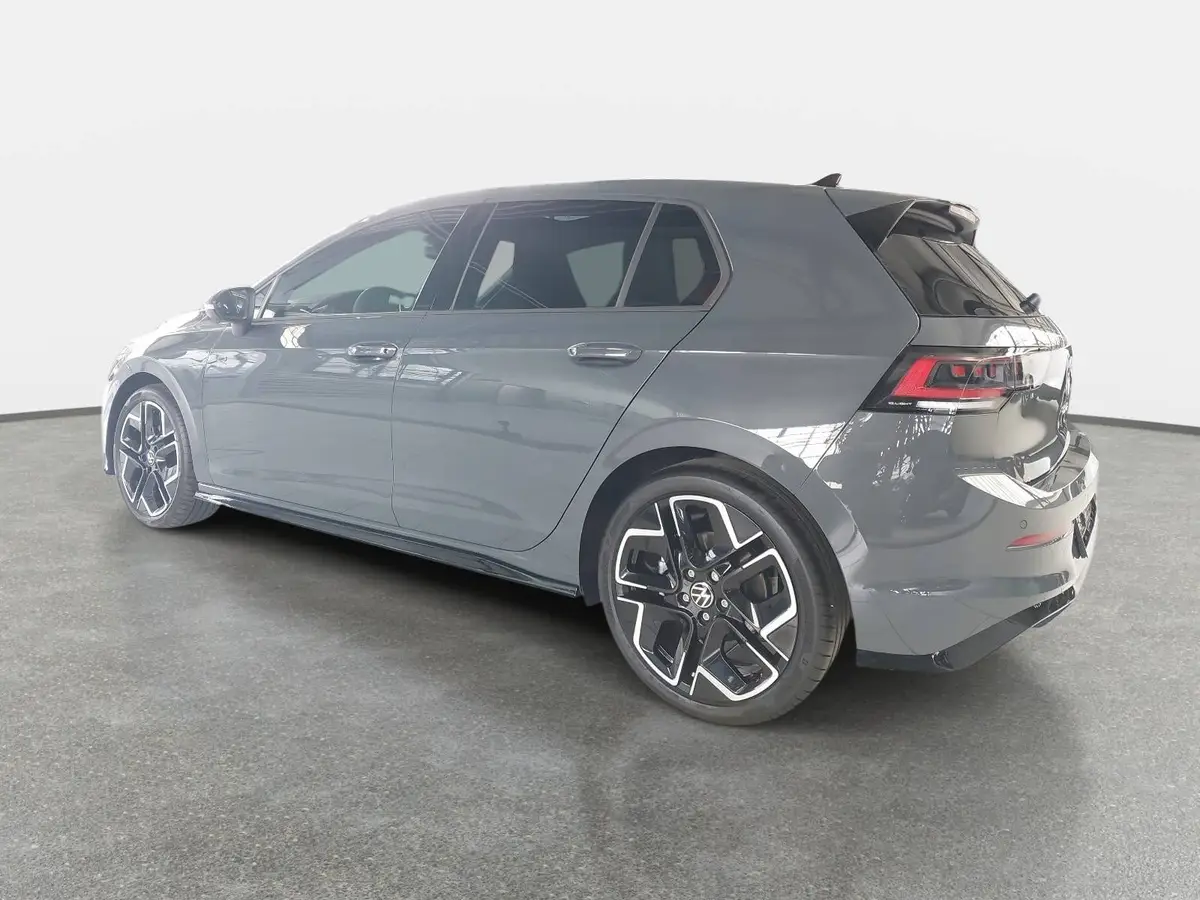 VW GOLF 1.5 ETSI DSG VIII R-LINE NAVI MATRIX-LED