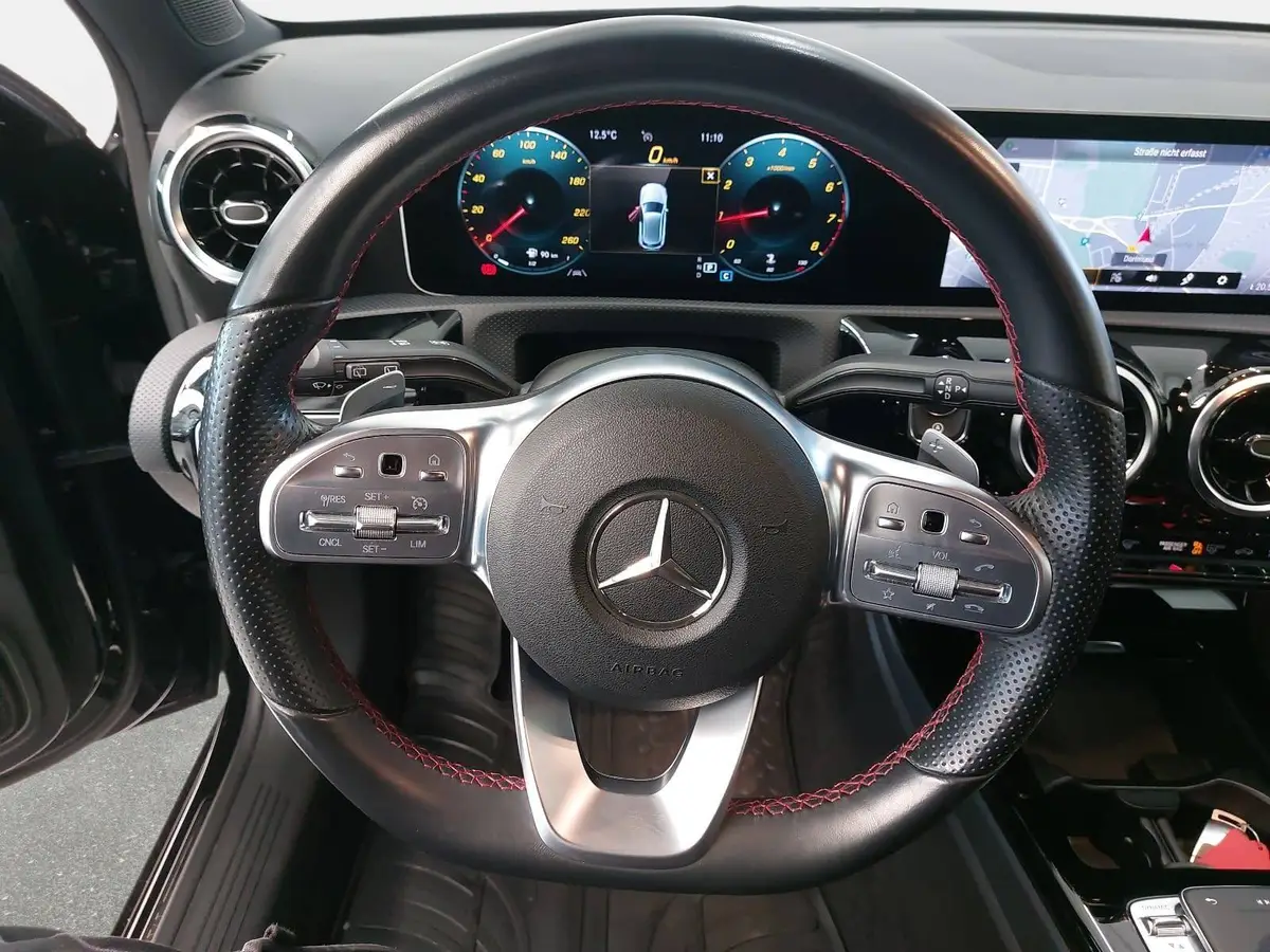 MERCEDES-BENZ A 220 AMG LINE (EURO 6D-TEMP)