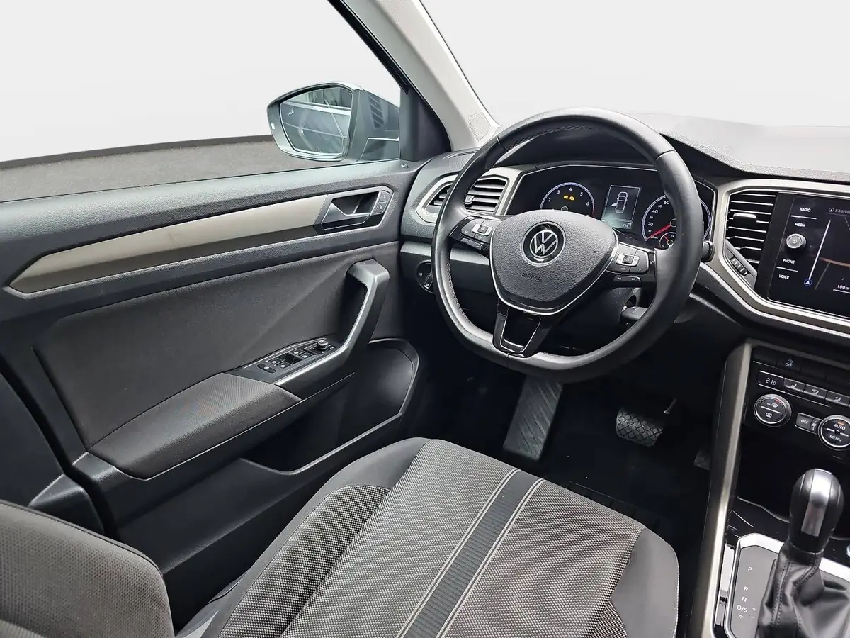VW T-ROC 1.5 TSI DSG STYLE NAVI LED KAMERA AHK