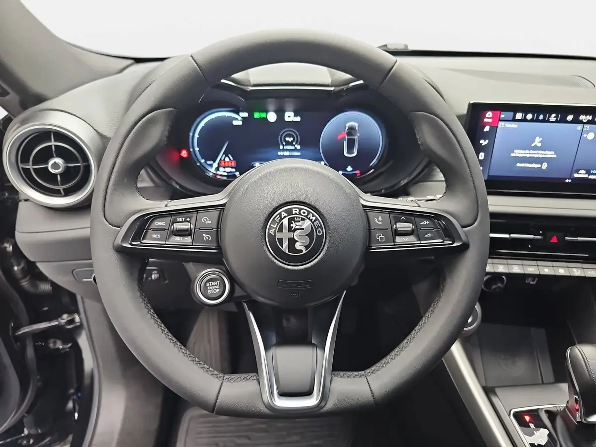 ALFA ROMEO TONALE 1.6 VGT-D SUPER, LED, APPLE CARPLAY, DAB