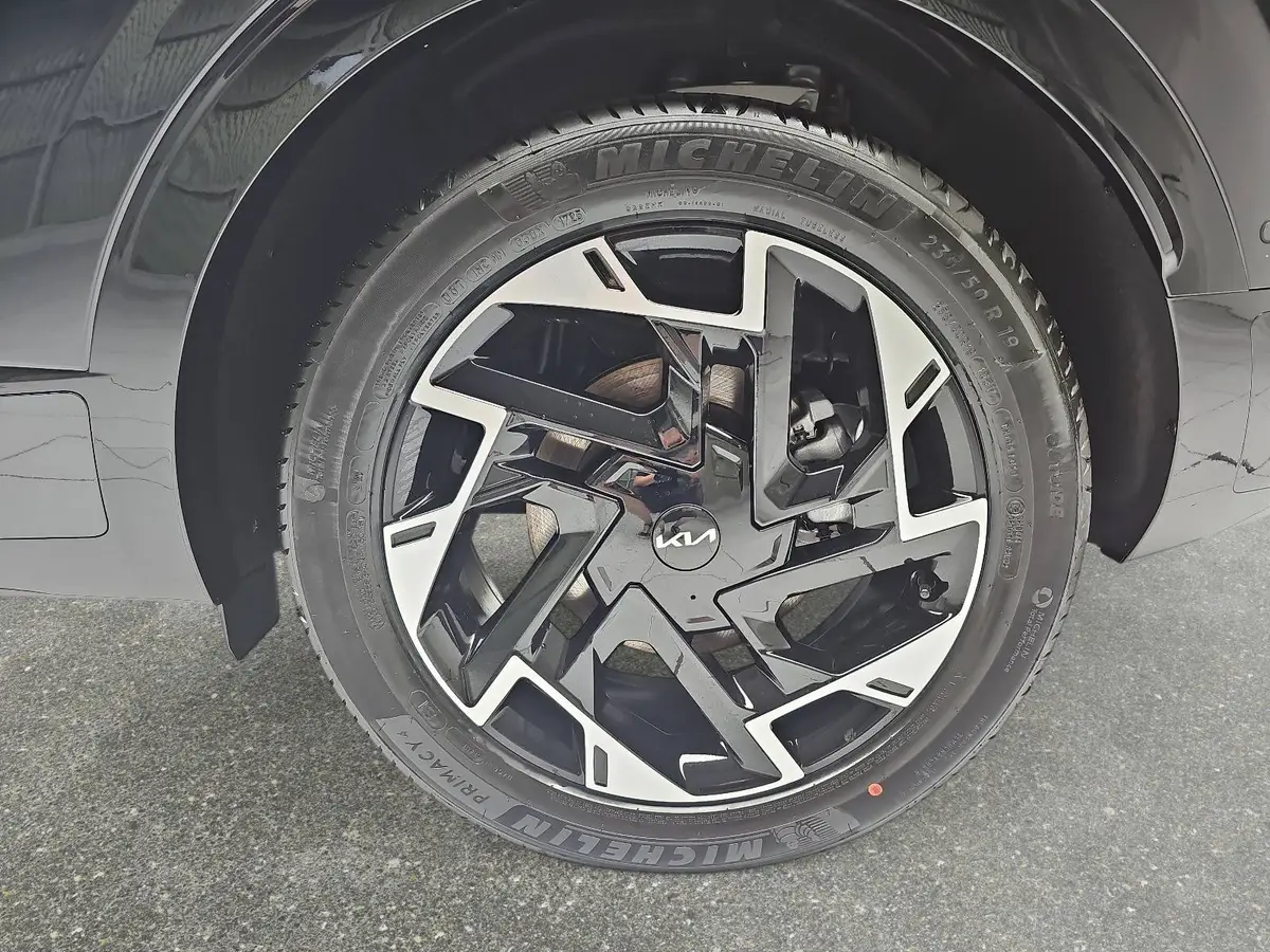 KIA SPORTAGE 1.6T PLUG-IN-HYBRID AUTO. GT-LINE DRIVEWISE GLASDACH SOUND