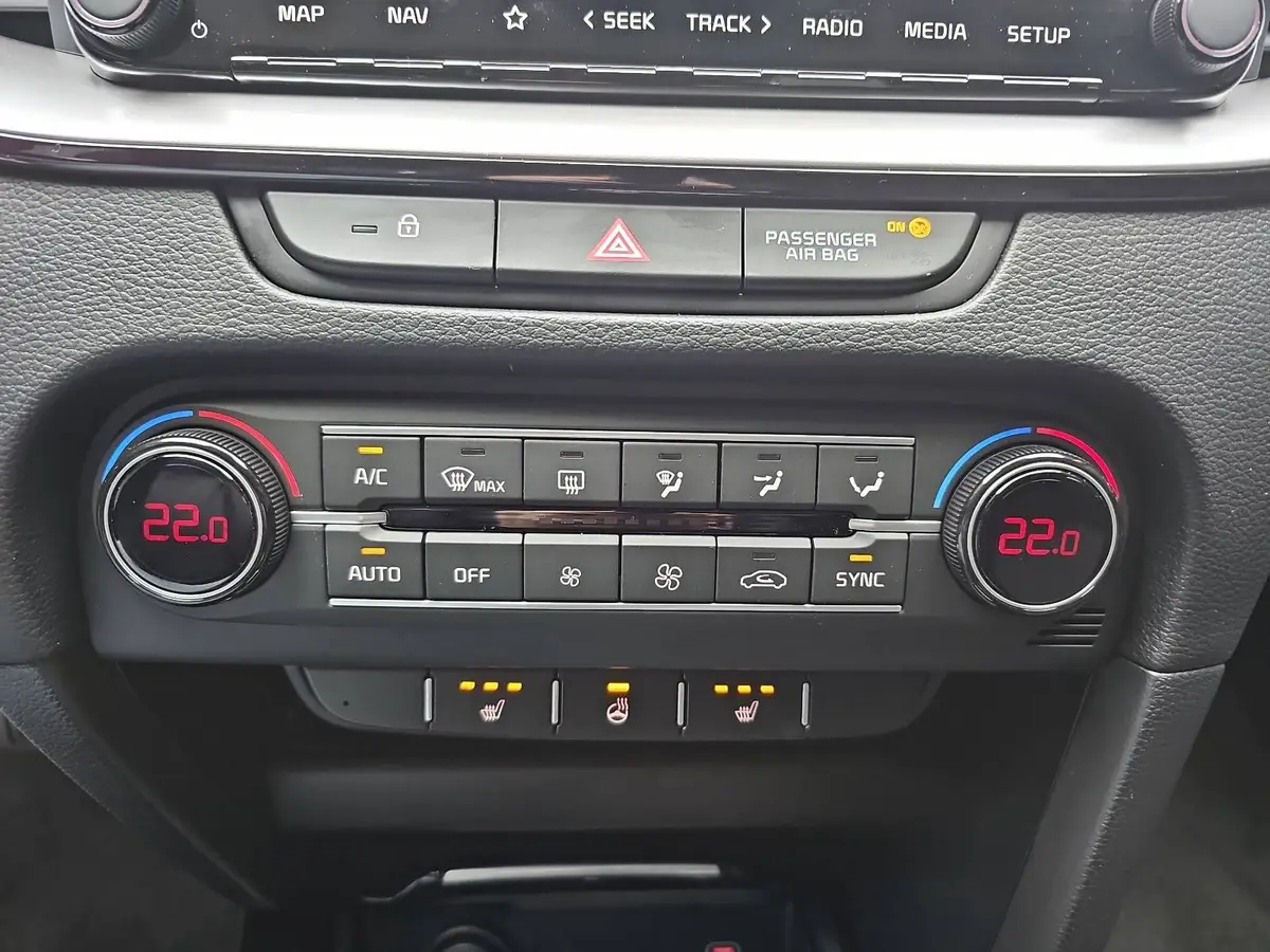 KIA CEED 1.5 T-GDI DCT7 VISION KOMFORT+ SITZH.