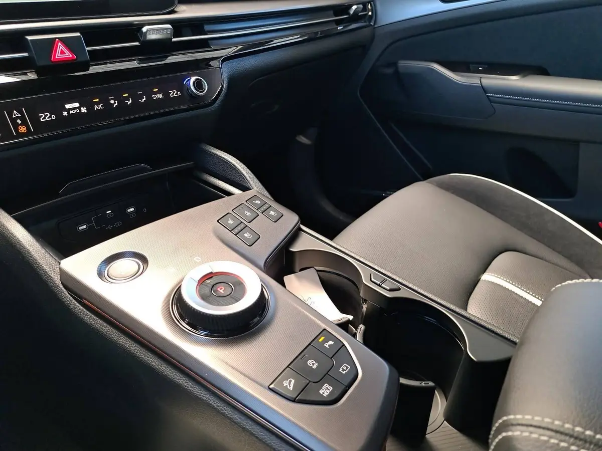 KIA SPORTAGE 1.6 T-GDI 150 2WD DCT GT-LINE MJ26 DRIVEWISE GLASDACH SOUND