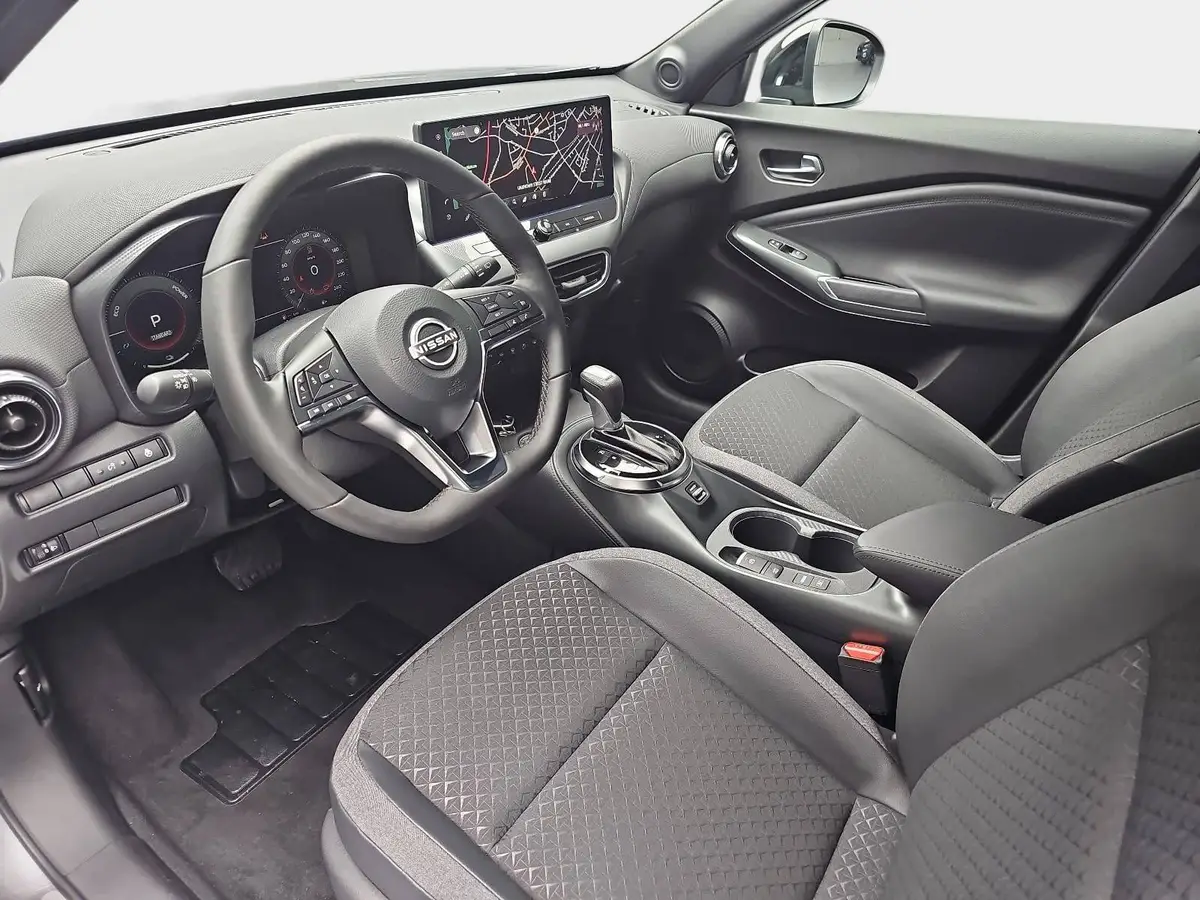 NISSAN JUKE 1.6 HYBRID AUTO. N-CONNECTA WINTER FRONTSCHEIBENHEIZUNG