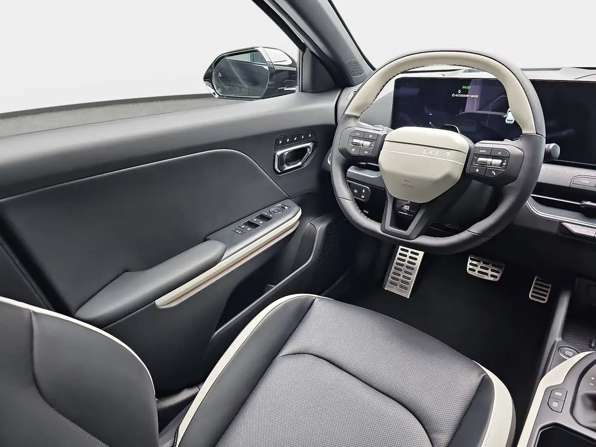 KIA K4 SW 1.6 T-GDI 180 PS DCT7 GT-LINE MJ26 DW-PARK-PRO SITZ SOUND DESIGN