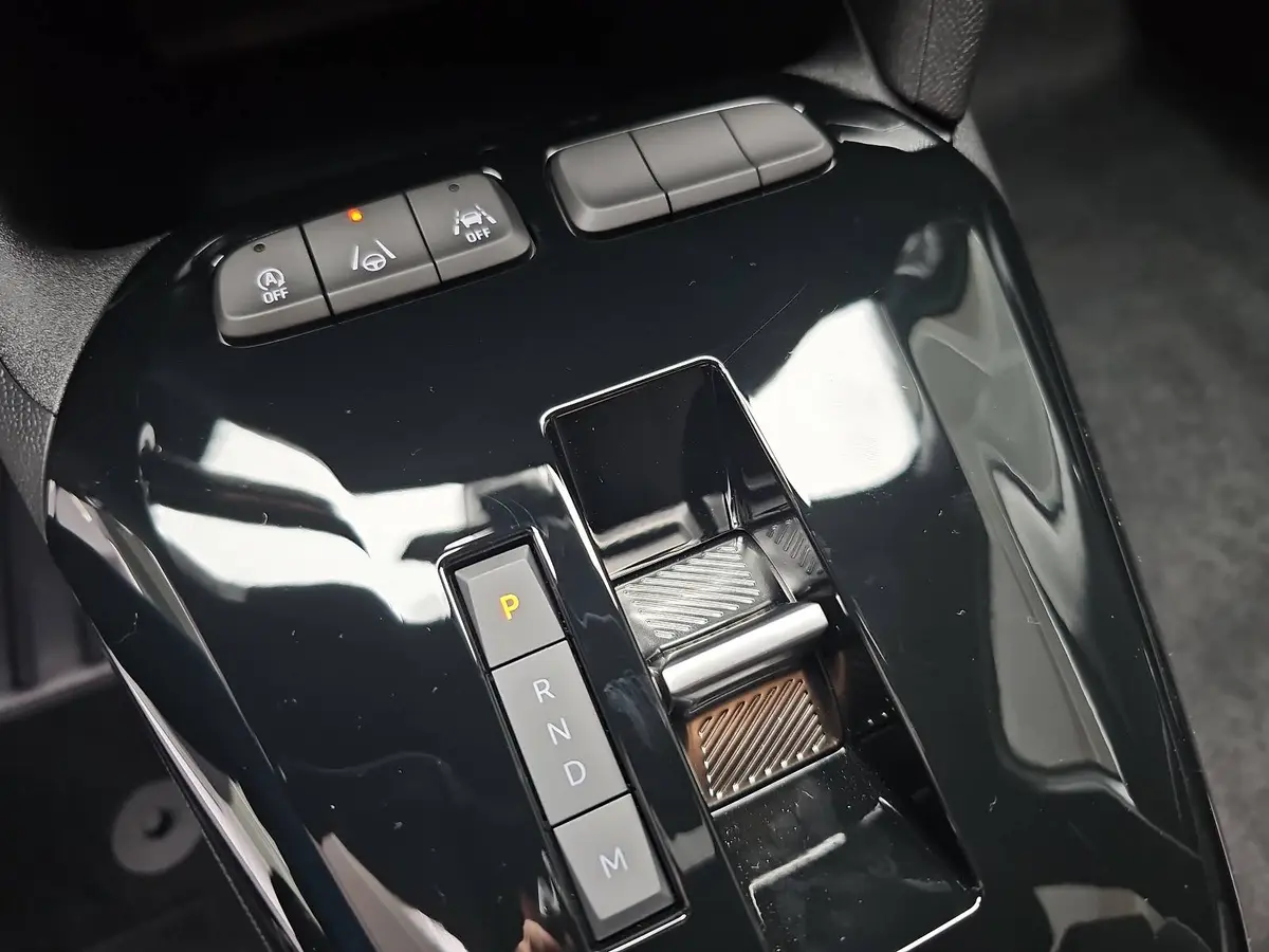 OPEL CORSA 1.2 TURBO E-DCT6 MHEV GS LED KLIMA WINTER DAB KAME