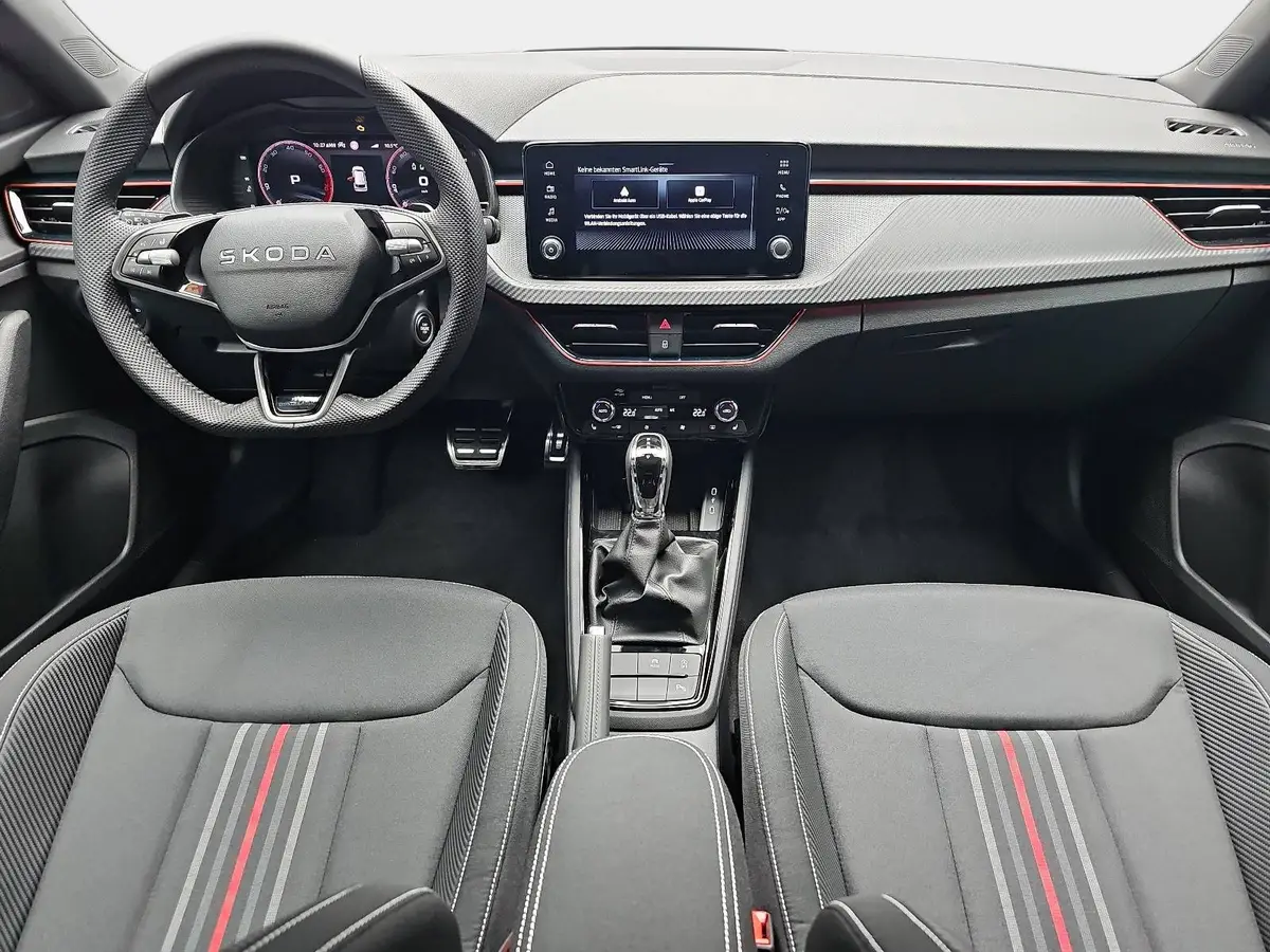 SKODA KAMIQ 1.0 TSI DSG MONTE CARLO LED PANORAMA WINTER KAMERA