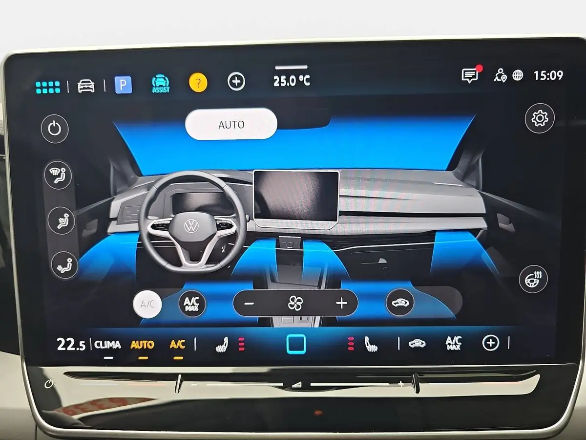 VW GOLF 1.5 ETSI DSG LIFE NAVI LED ACC