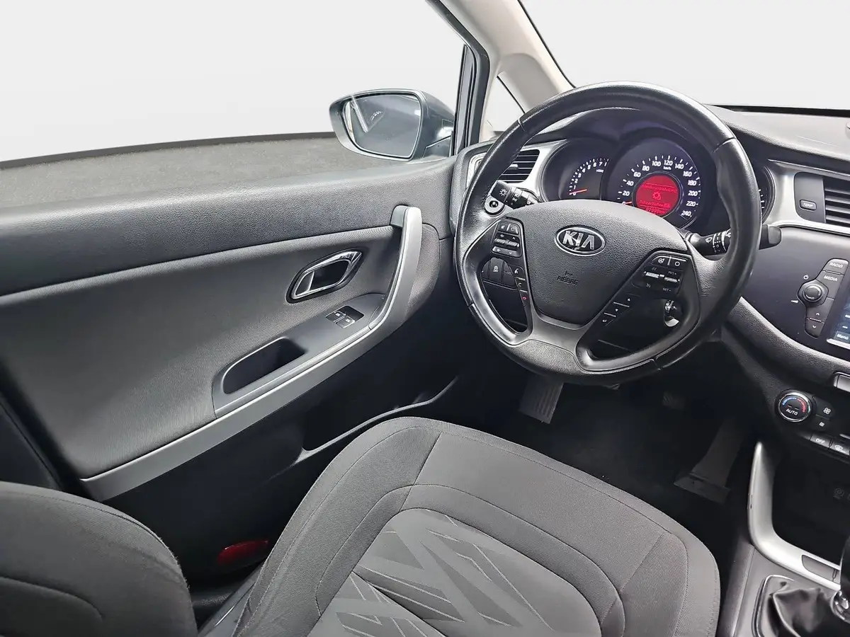 KIA CEED SPORTSWAGON 1.0 T-GDI NAVI PDC LM16
