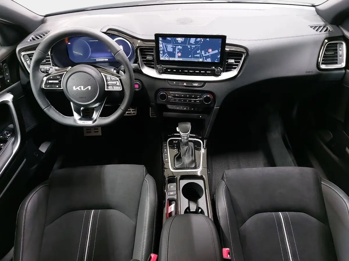 KIA XCEED 1.6 T-GDI 150 DCT GT-LINE MJ26 LEDER