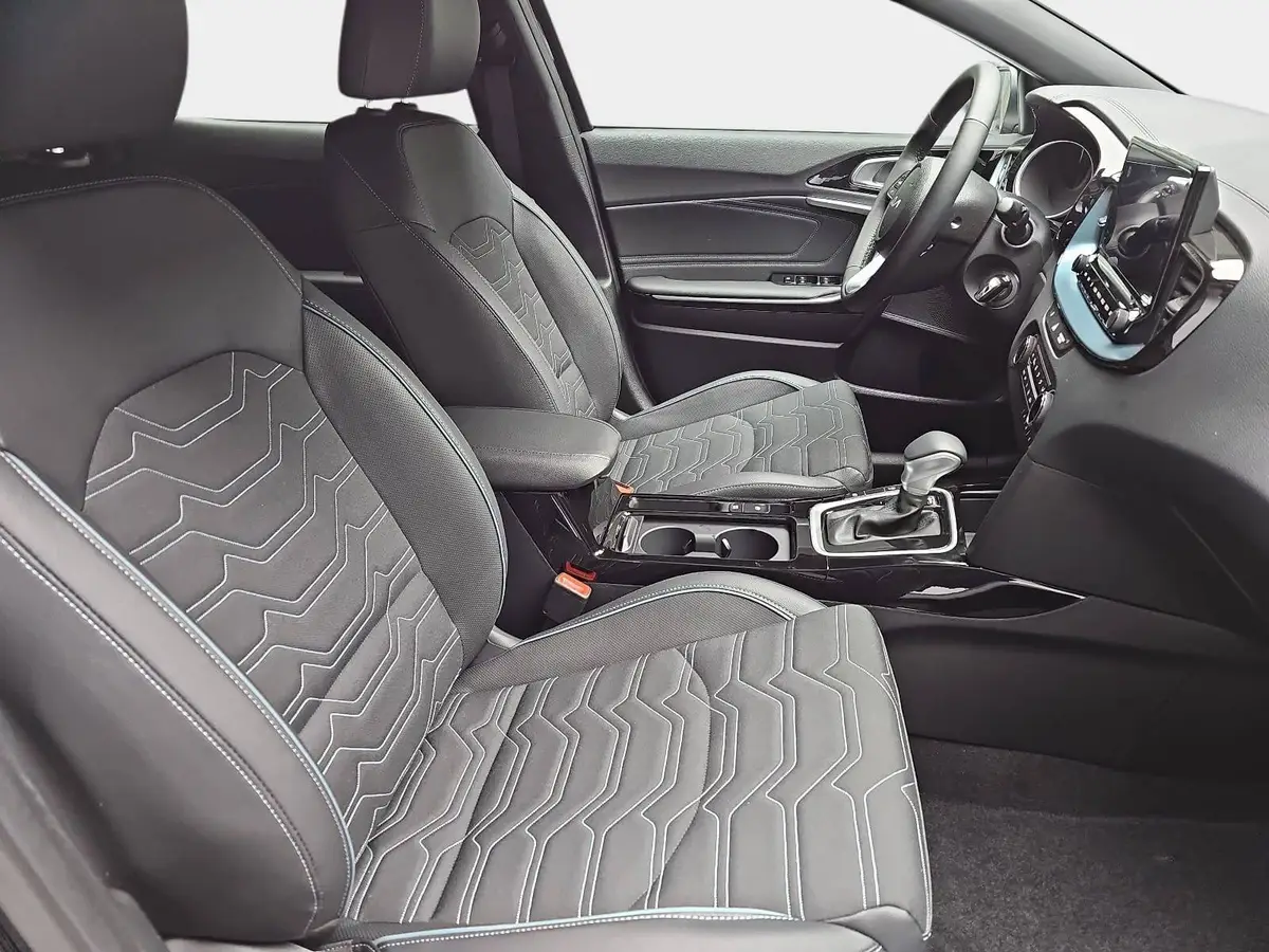 KIA XCEED 1.6 T-GDI 150 DCT NIGHTLINE EDITION MJ26