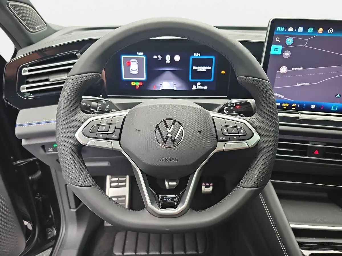 VW TIGUAN 2.0 TDI DSG R-LINE 4M NAVI LED-MATIX LEDER BLACK-S