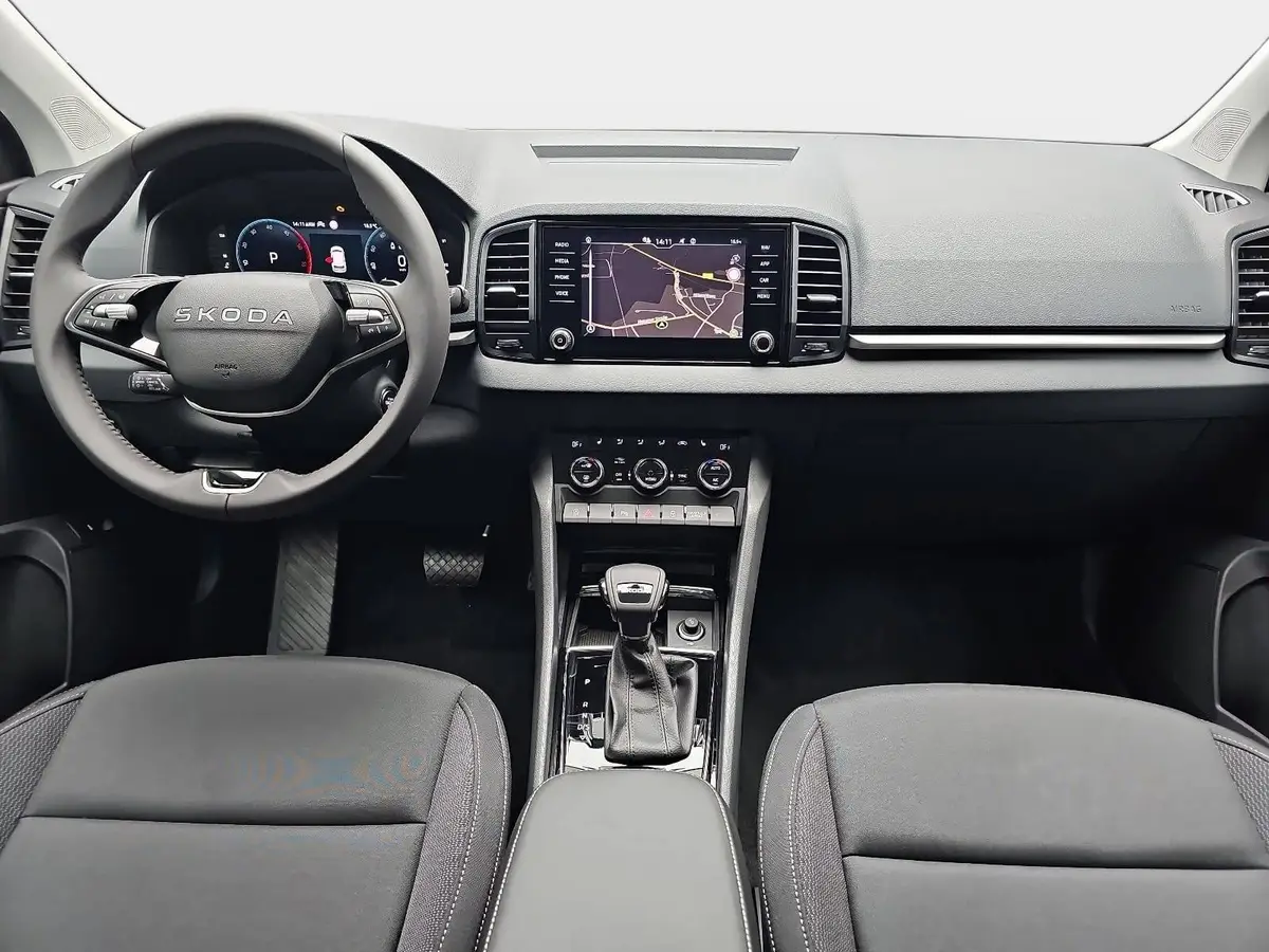 SKODA KAROQ 2.0 TDI DSG DRIVE NAVI LED AHK LM