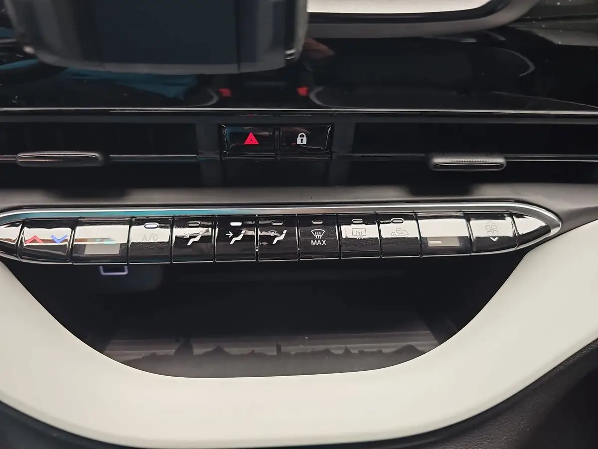 FIAT 500 ELEKTRO 23.8 KWH ACTION ALLWETTERREIFEN
