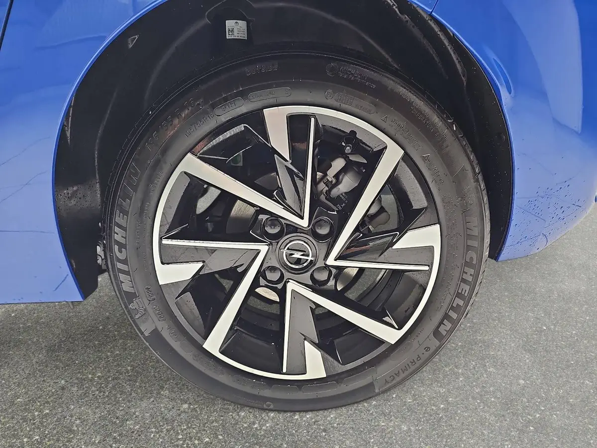 OPEL CORSA 1.2 HYBRID GS LED KOMFORT-PAKET