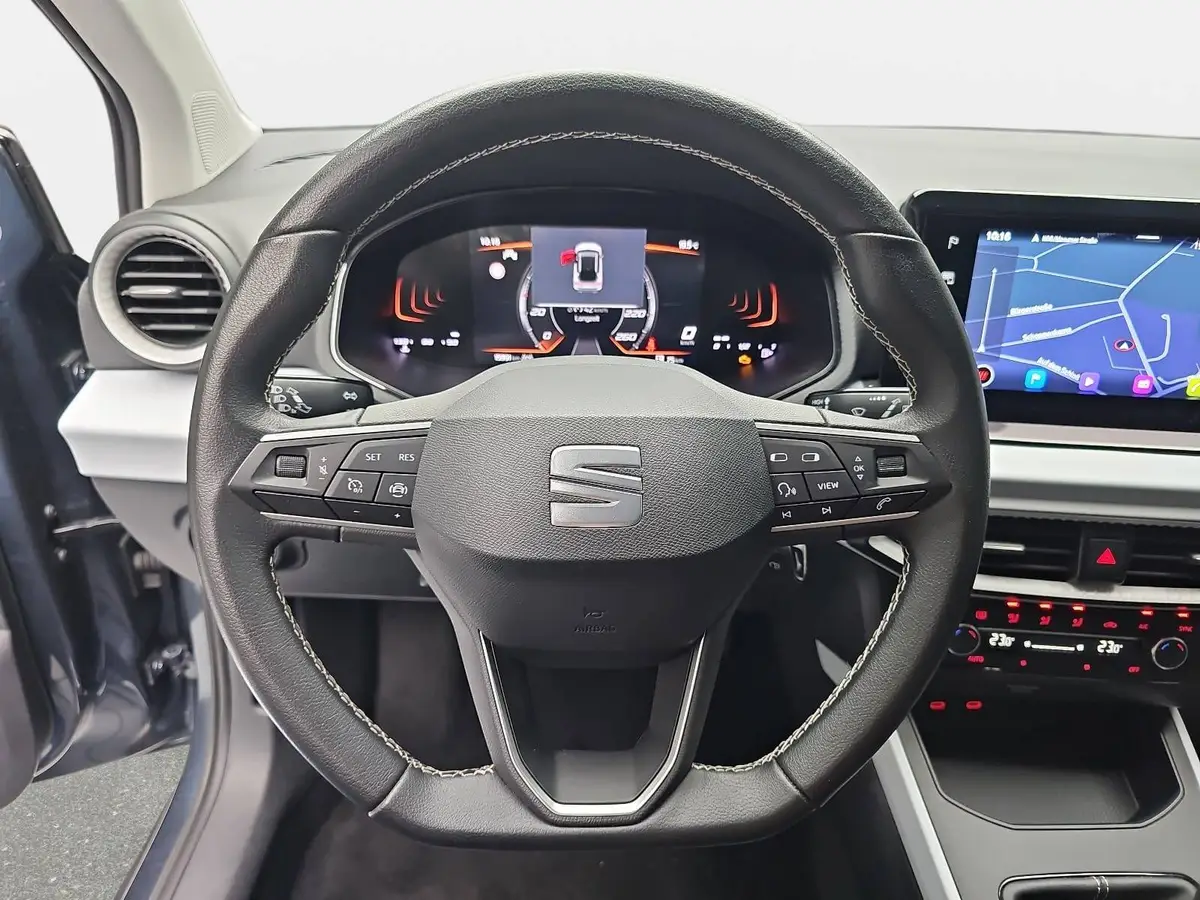 SEAT ARONA 1.0 TSI STYLE NAVI LED PDC LM16