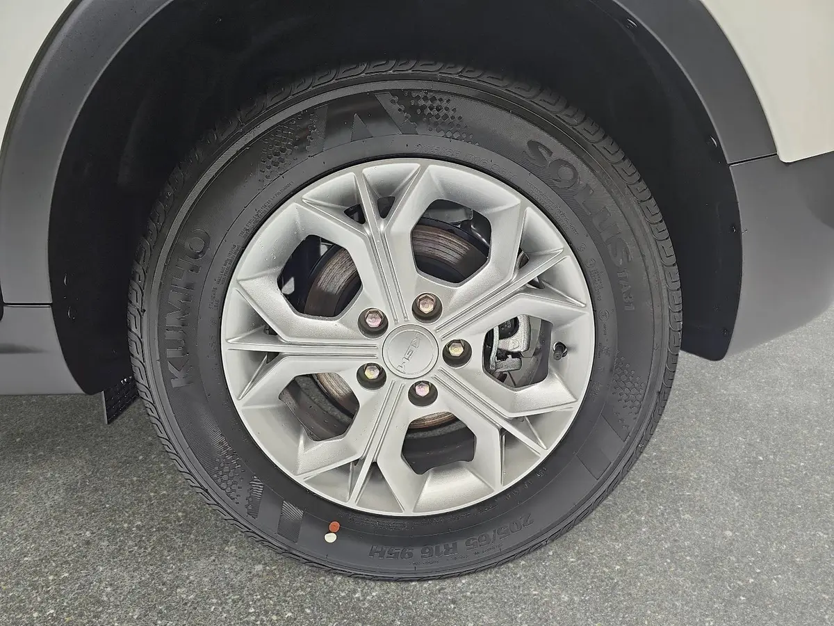 KGM TIVOLI 1.5 T-GDI 2WD ESSENTIAL