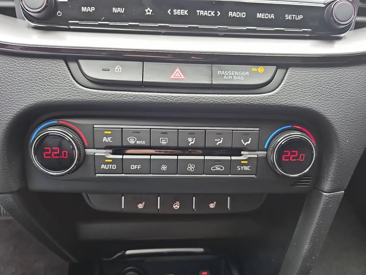 KIA CEED 1.5 T-GDI DCT7 VISION KOMFORT+ SITZH.