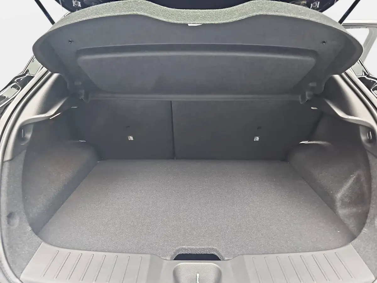 NISSAN JUKE 1.6 HYBRID AUTO. TEKNA NAVI BOSE