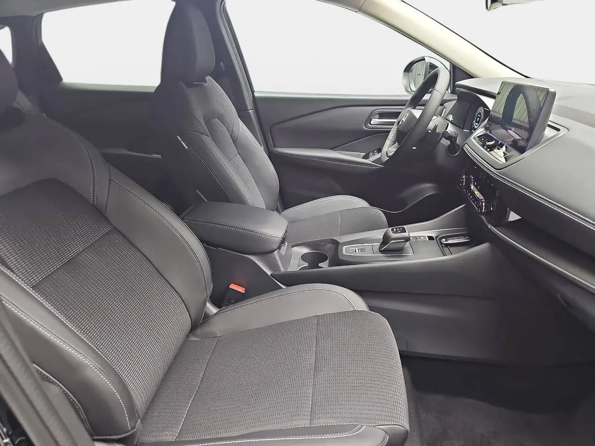 NISSAN QASHQAI 1.3 DIG-T MHEV AUTO. MJ27 N-CONNECTA WINTER EL-HECKKLAPPE PANO