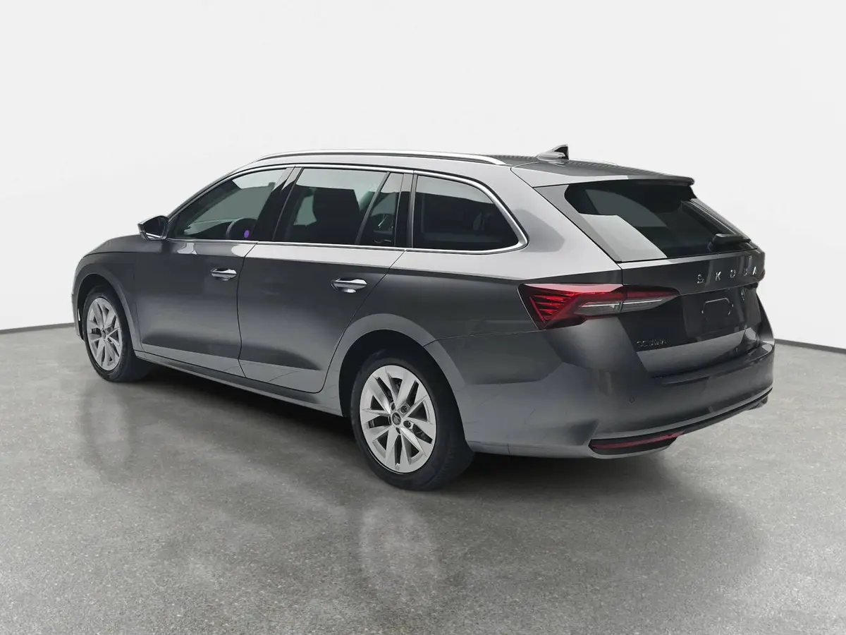 SKODA OCTAVIA COMBI 2.0 TDI DSG SELECTION NAVI LED ACC WINTER KAMERA A