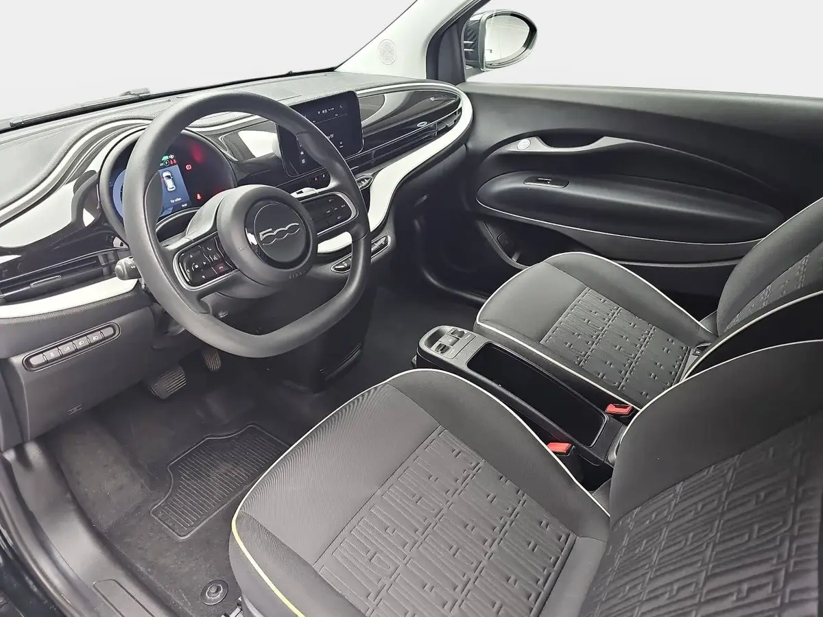 FIAT 500 ELEKTRO 23.8 KWH ACTION KLIMA SITZH. APPLE/ANDROID ALLSEASON