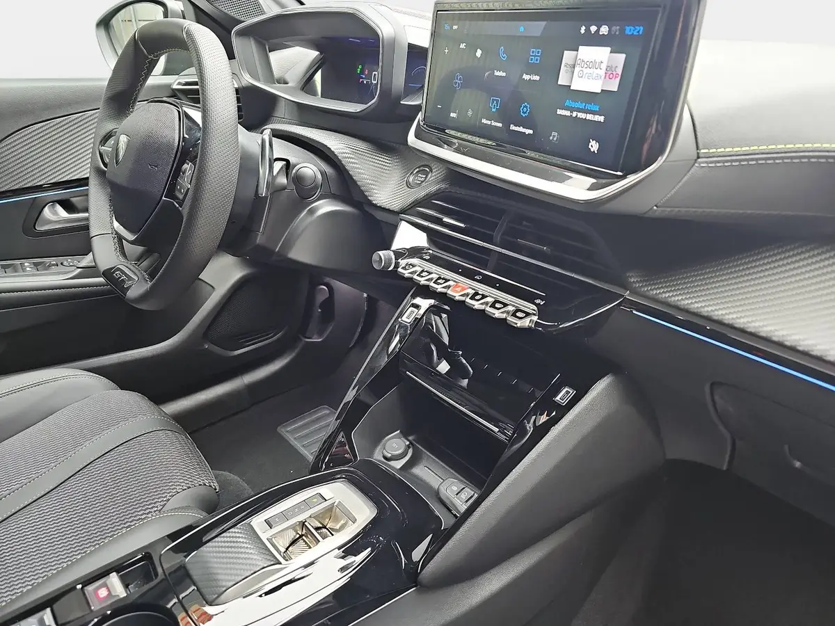 PEUGEOT 208 1.2 HYBRID 110 E-DSC6 GT KLIMA LED MIRROR-SCREEN K