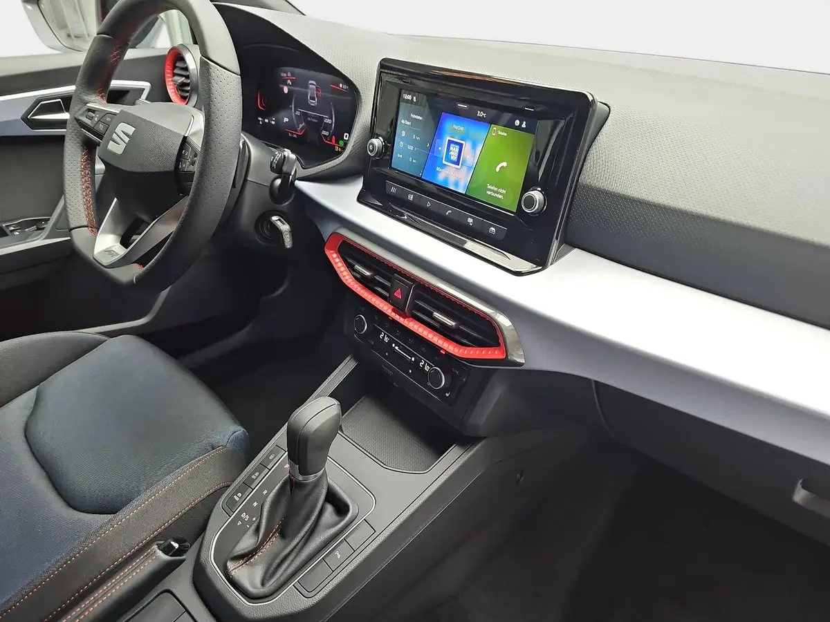 SEAT IBIZA 1.0 TSI DSG FR LED DAB KLIMAAUTO WINTER SICHT KAME