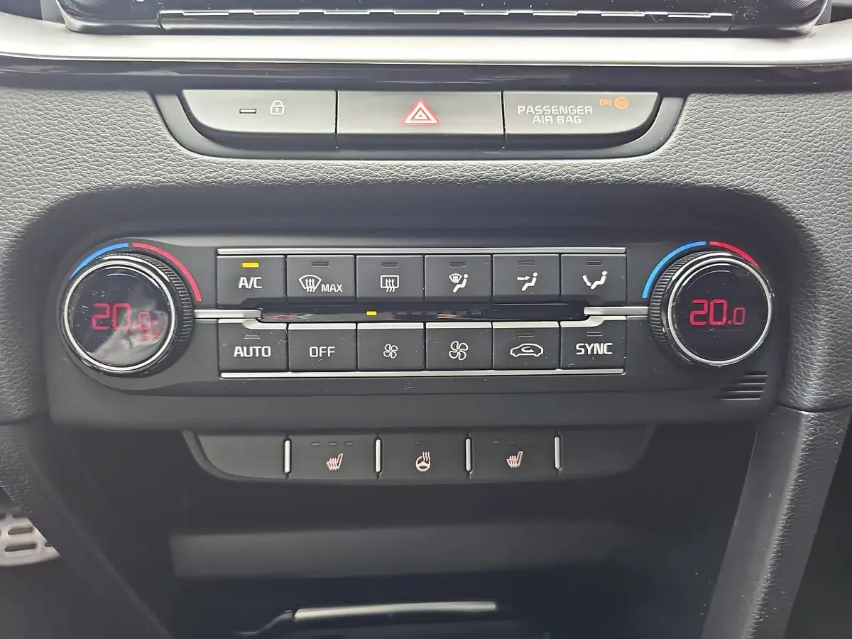 KIA XCEED 1.5 T-GDI GT LINE WINTER LED KAMERA