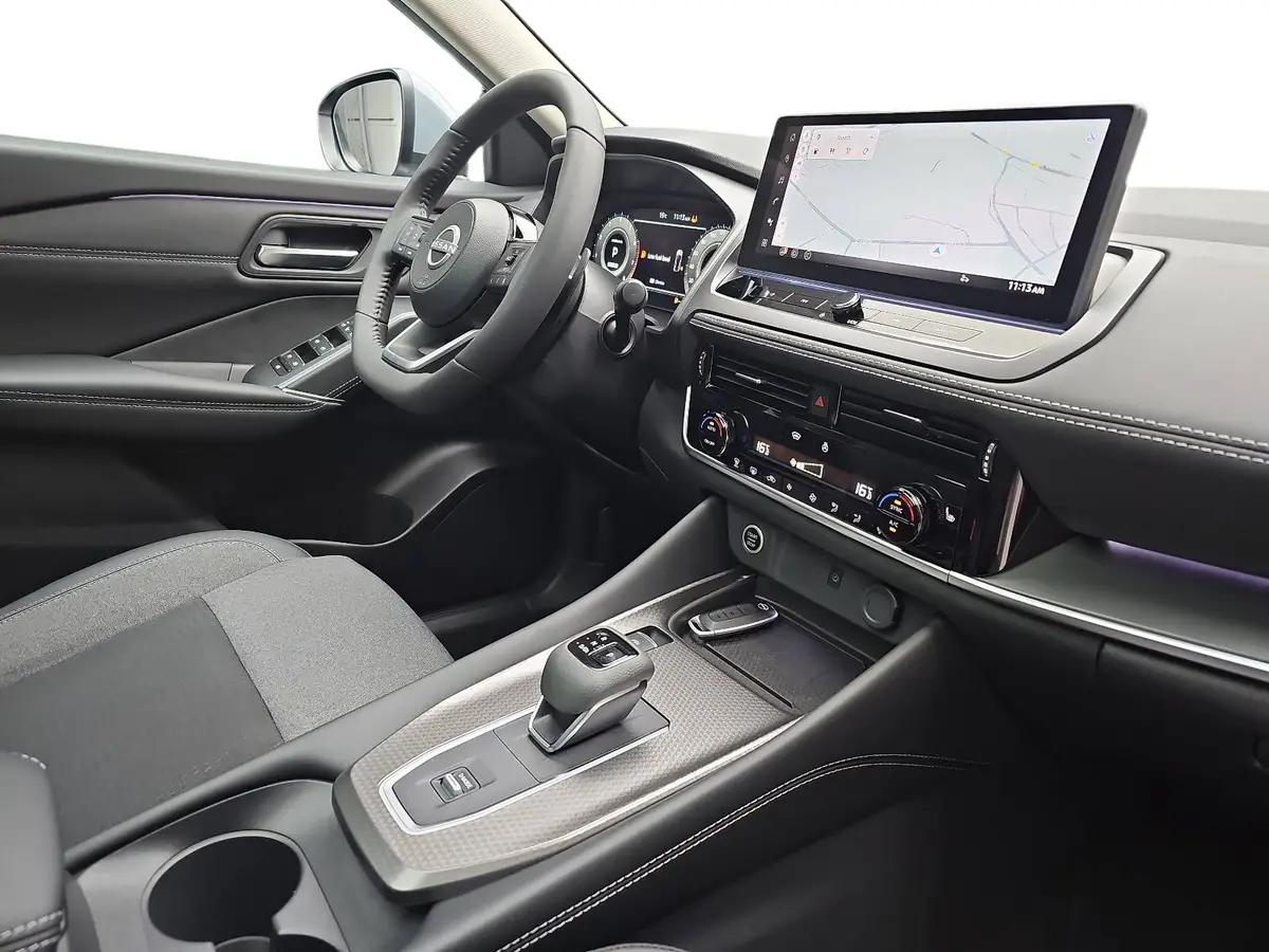 NISSAN QASHQAI 1.3 DIG-T MHEV AUTO. N-CONNECTA WINTER KOMFORT PANORAMA