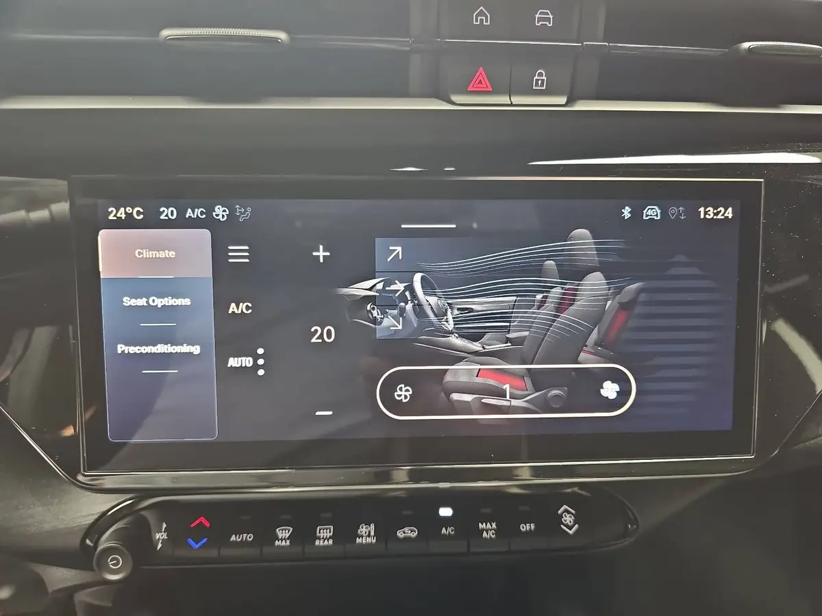 ALFA ROMEO JUNIOR ELETTRICA 54 KWH SPORT SPECIALE TECHNOLOGIE-PAKET