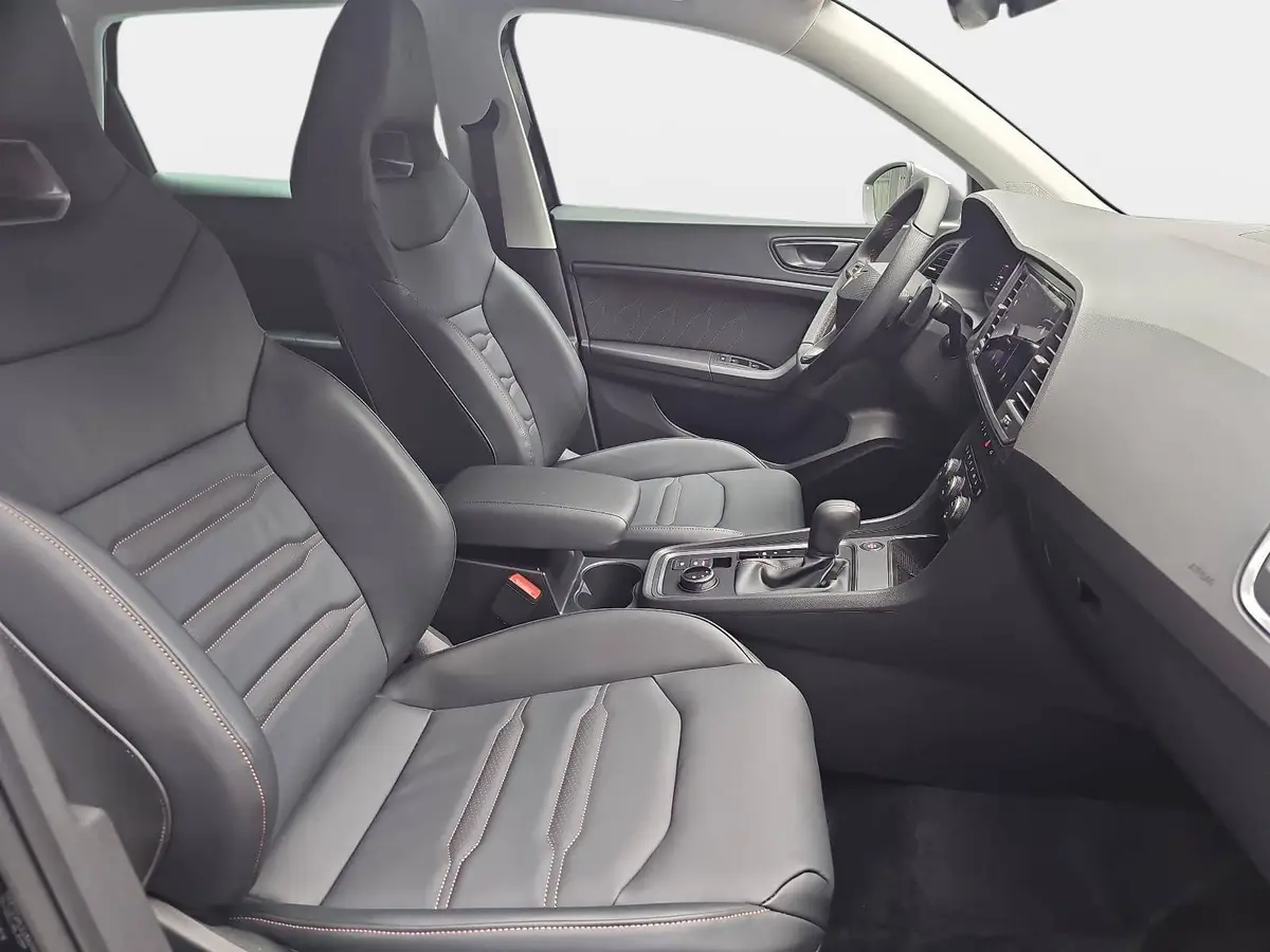 CUPRA ATECA 1.5 TSI DSG NAVI LED ACC LEDER AHK LM19