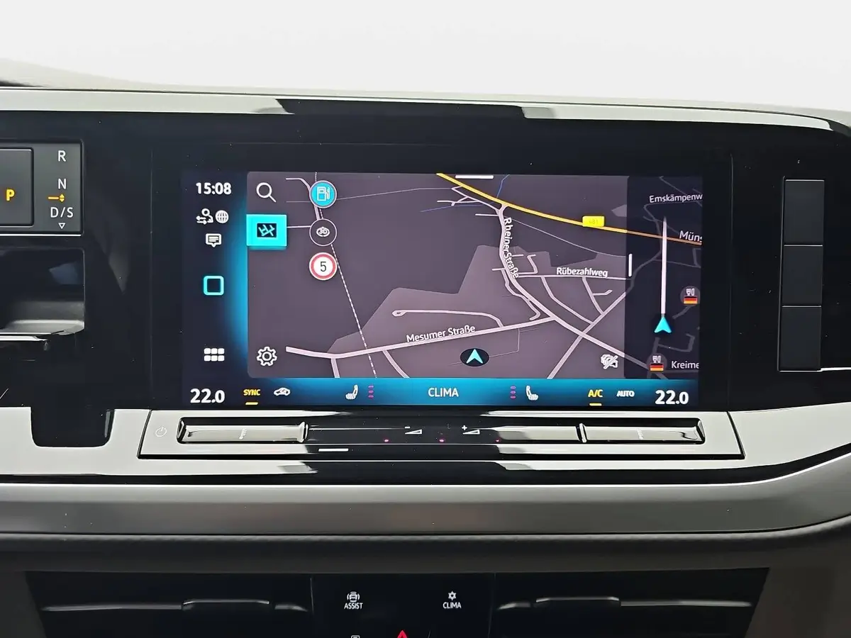 VW T7 MULTIVAN 2.0 TDI DSG LIFE P-ASSIST AHK