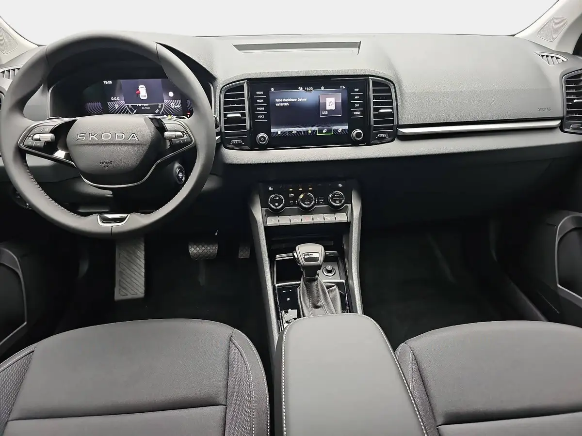 SKODA KAROQ 2.0 TDI DSG FAMILY LED AHK KAMERA