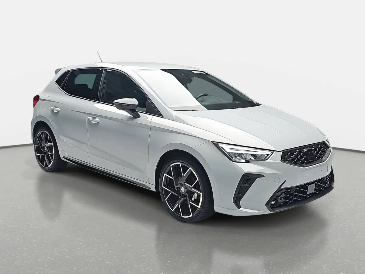 SEAT IBIZA 1.5 TSI DSG FR BLACK EDITION NAVI LED