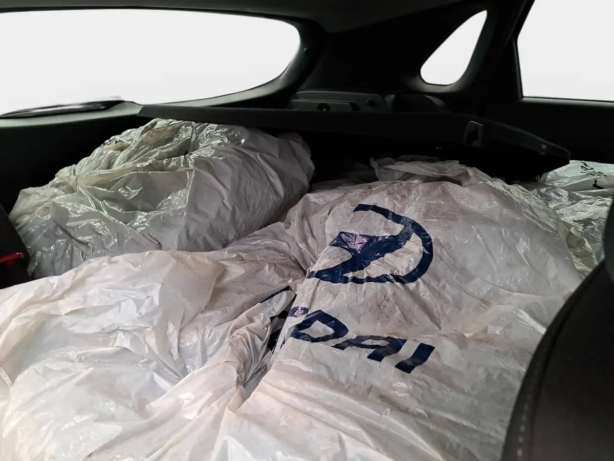 HYUNDAI I30 1.4 YES! GRA WINTER KAMERA