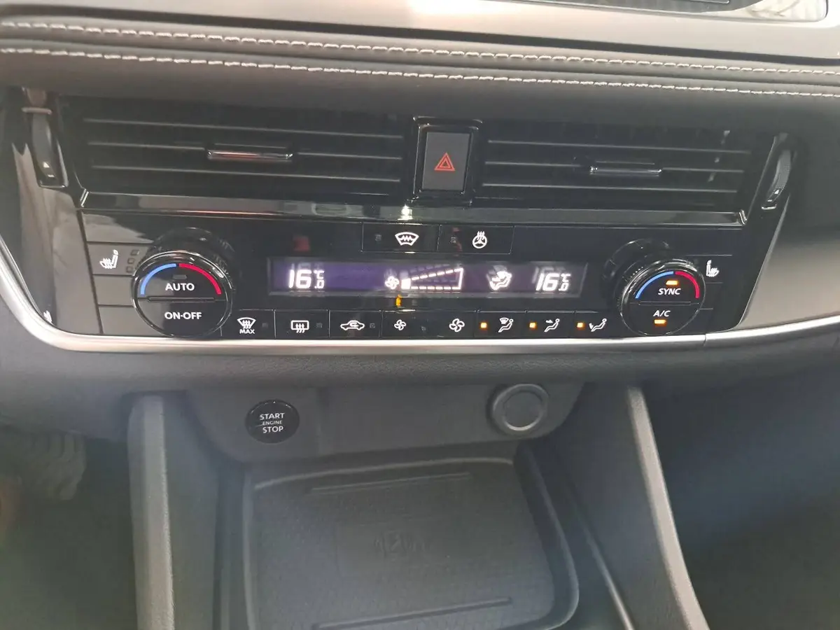 NISSAN QASHQAI 1.3 DIG-T MHEV AUTO. MJ27 N-CONNECTA WINTER EL-HECKKLAPPE PANO