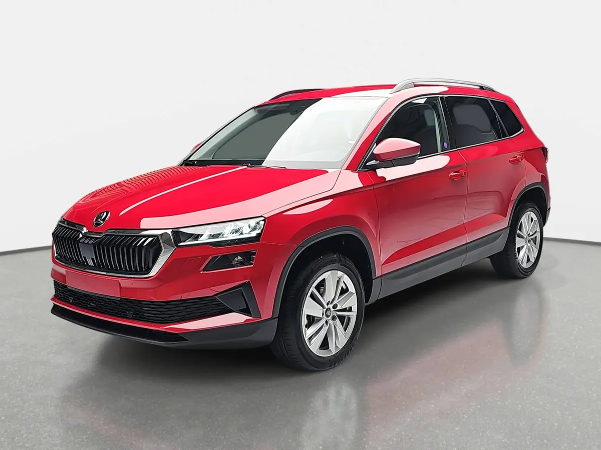 SKODA KAROQ 1.5 TSI DSG SELECTION NAVI LED ACC WINTER KAMERA A
