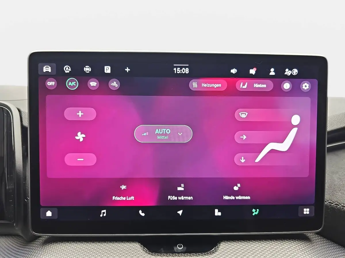 SKODA KODIAQ 1.5 TSI DSG SPORTLINE NAVI LED ACC PANO WINTER AHK