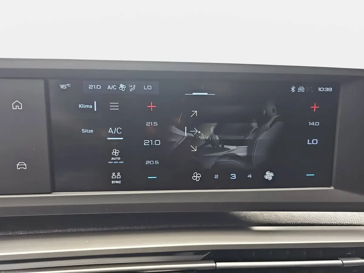 PEUGEOT 3008 1.2 HYBRID 145 E-DSC6 ALLURE LED WINTER AHK LM