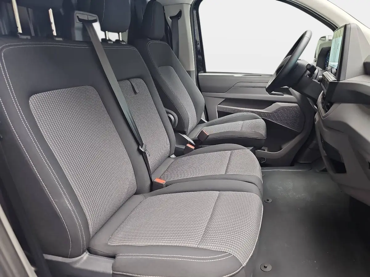 VW T7 TRANSPORTER 2.0 TDI DSG KASTEN L2H1 NAVI