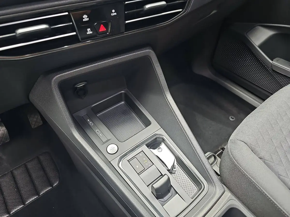 VW CADDY MAXI 2.0 TDI DSG LIFE APP-CONNECT AHK