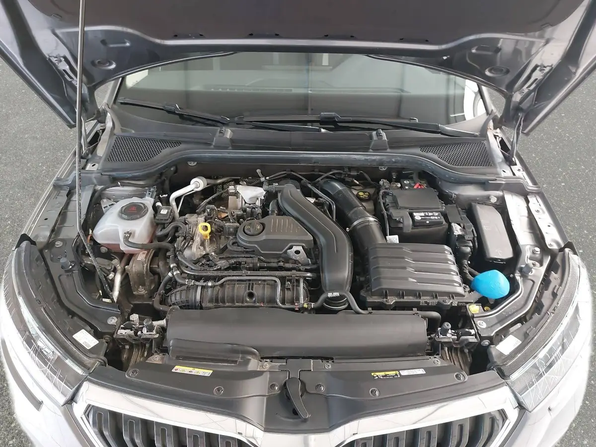 SKODA KAMIQ 1.5 TSI DSG STYLE ACC WINTER DAB