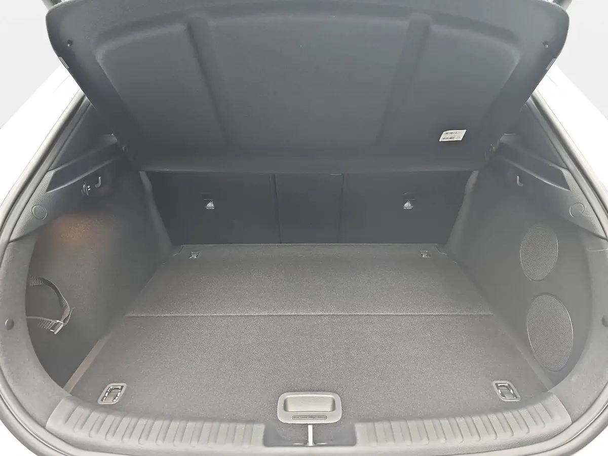 KIA XCEED 1.6 T-GDI 150 DCT SPIRIT MJ26 XCLUSIVE