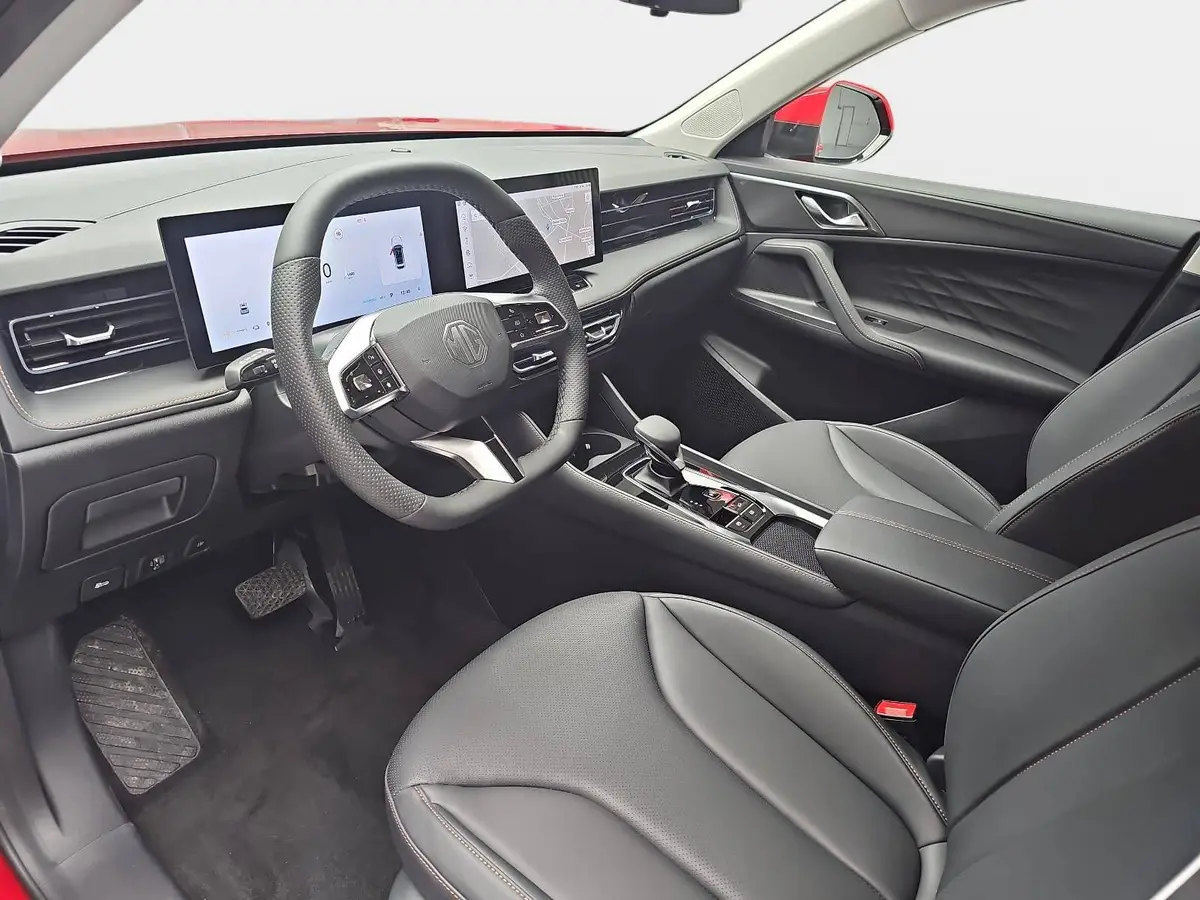 MG HS 1.5 PLUG-IN-HYBRID MY25.5 LUXURY LEDER 360-GRAD-KAMERA 19-ZOLL-LM