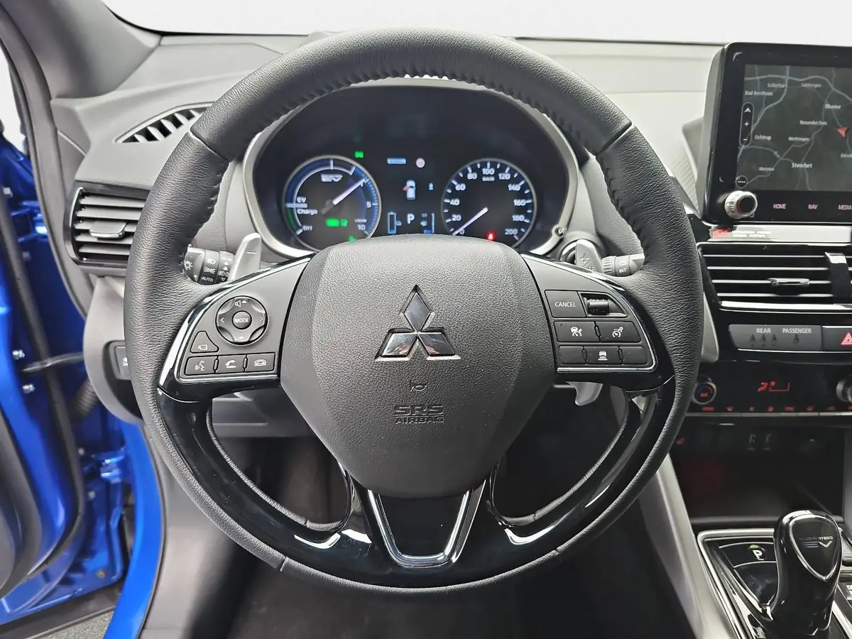 MITSUBISHI ECLIPSE CROSS 2.4 MIVEC PHEV CVT SELECT NAVI LED STANDH. 360° LM