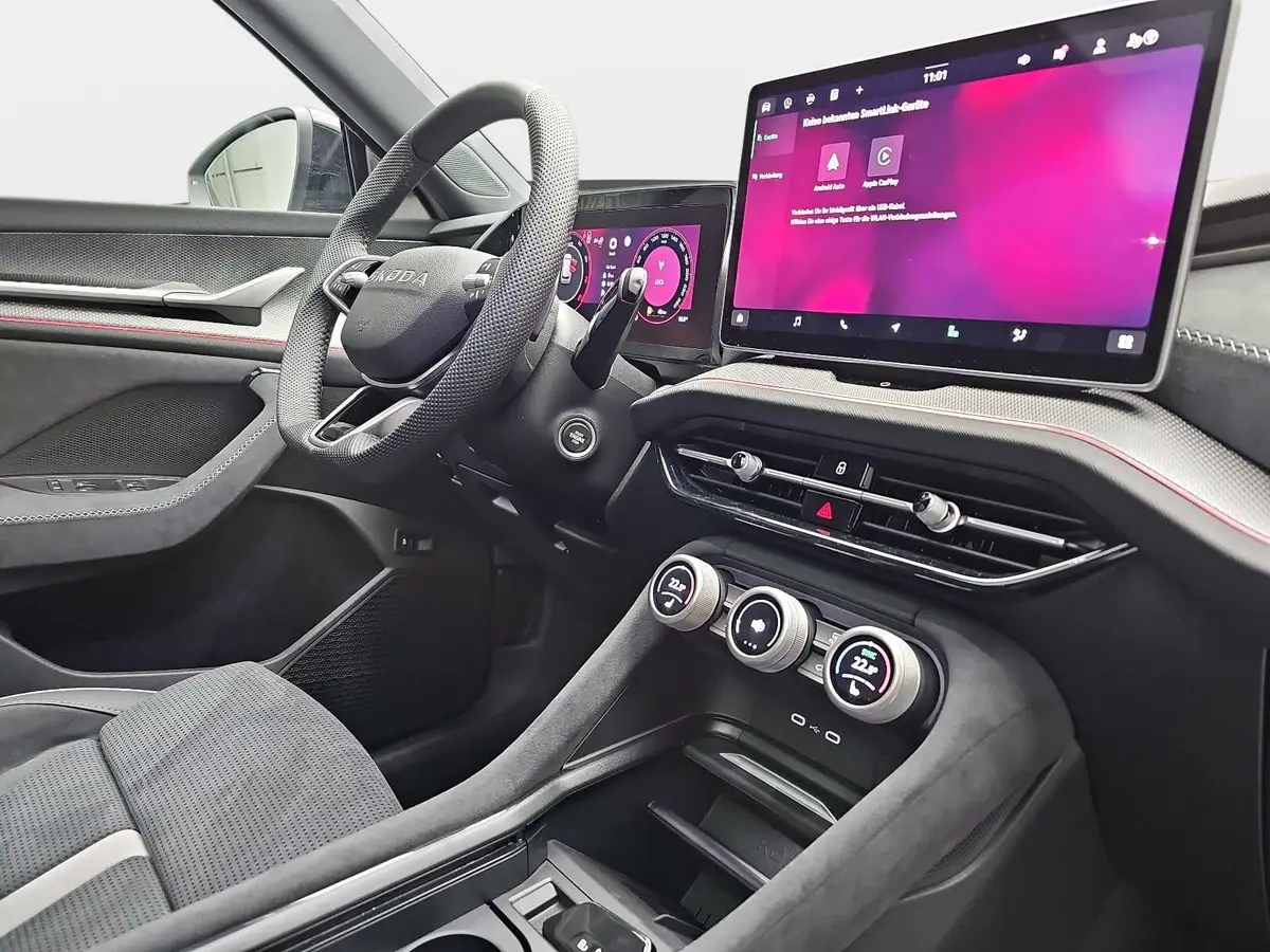 SKODA KODIAQ 1.5 TSI DSG SPORTLINE NAVI LED ACC PANO WINTER AHK