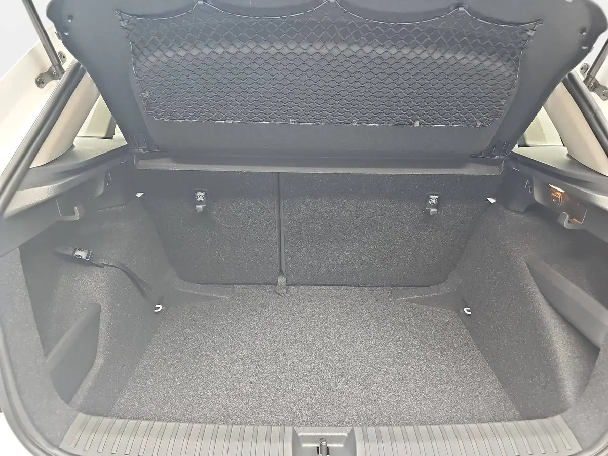 SKODA KAMIQ 1.0 TSI SELECTION LED PDC SITZHEIZ.